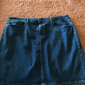 Eddie Bauer Jean Skirt Sz 18 never worn